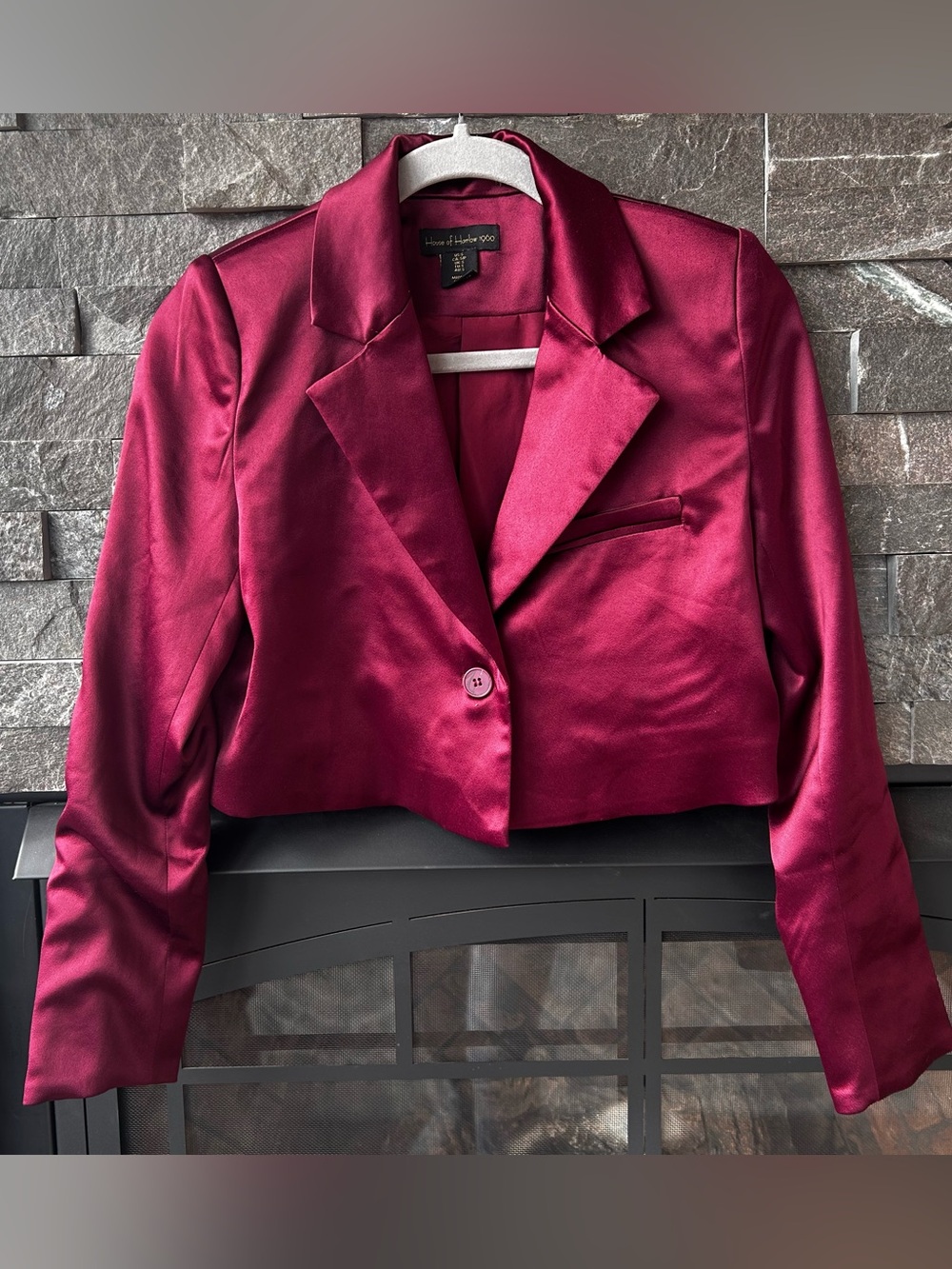 House of Harlow 1960 Satin Cropped Blazer in Berry